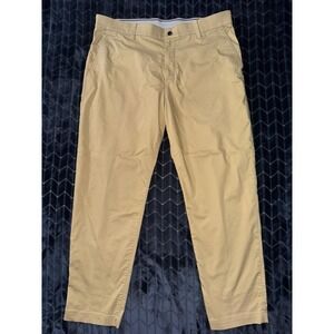 Nike Mens Dri-Fit Standard Fit Chino Pants Beige‎ Performance Athletic Size 38